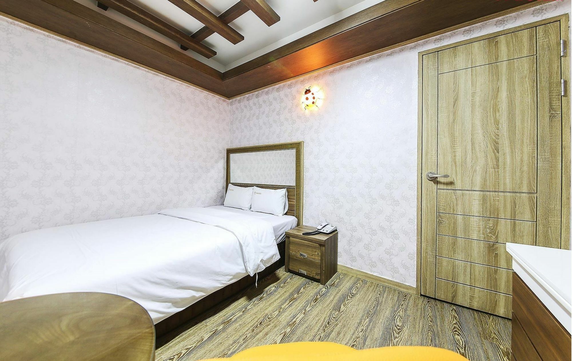 Sheel Hotel